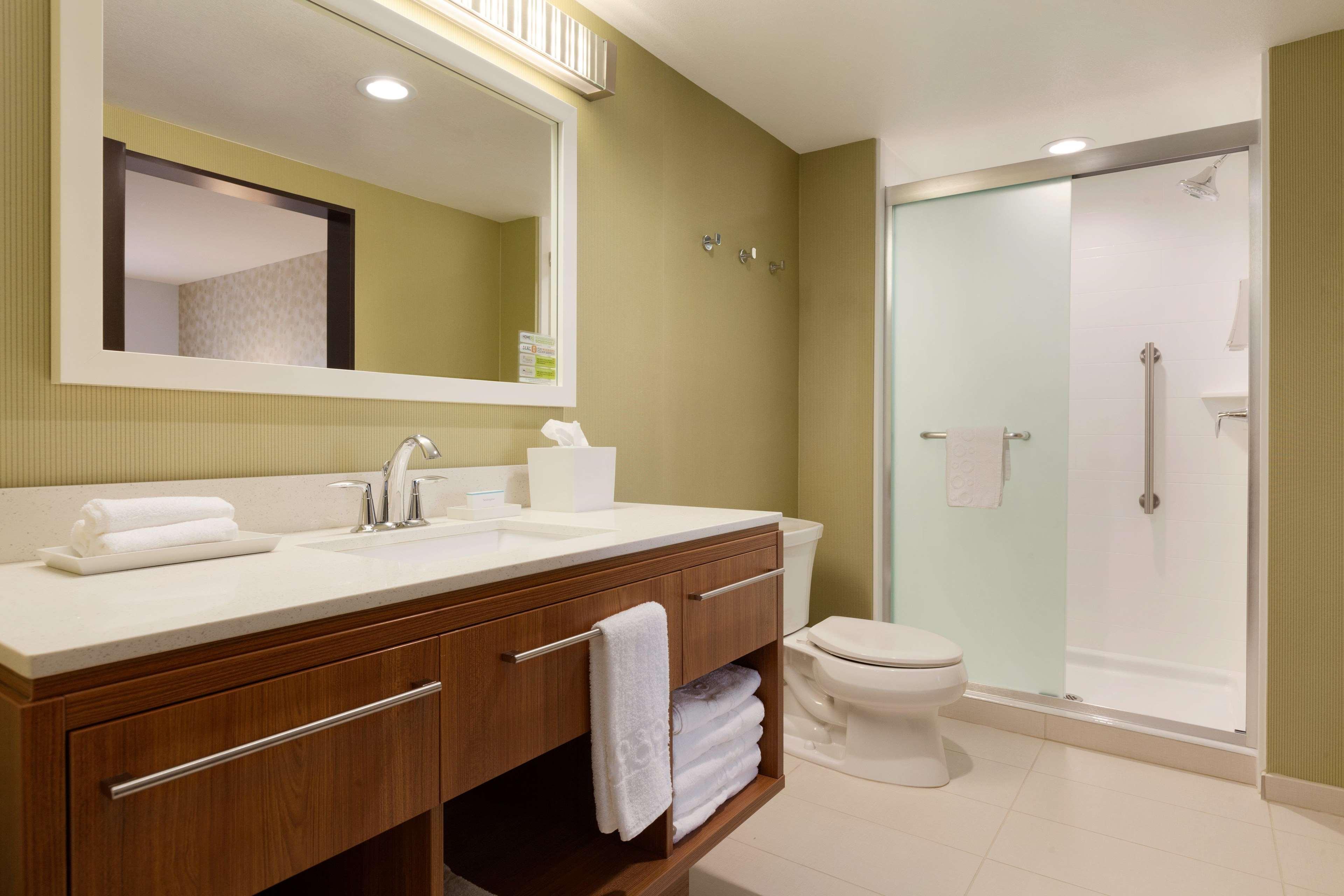 Home2 By Hilton South Hotel 3*