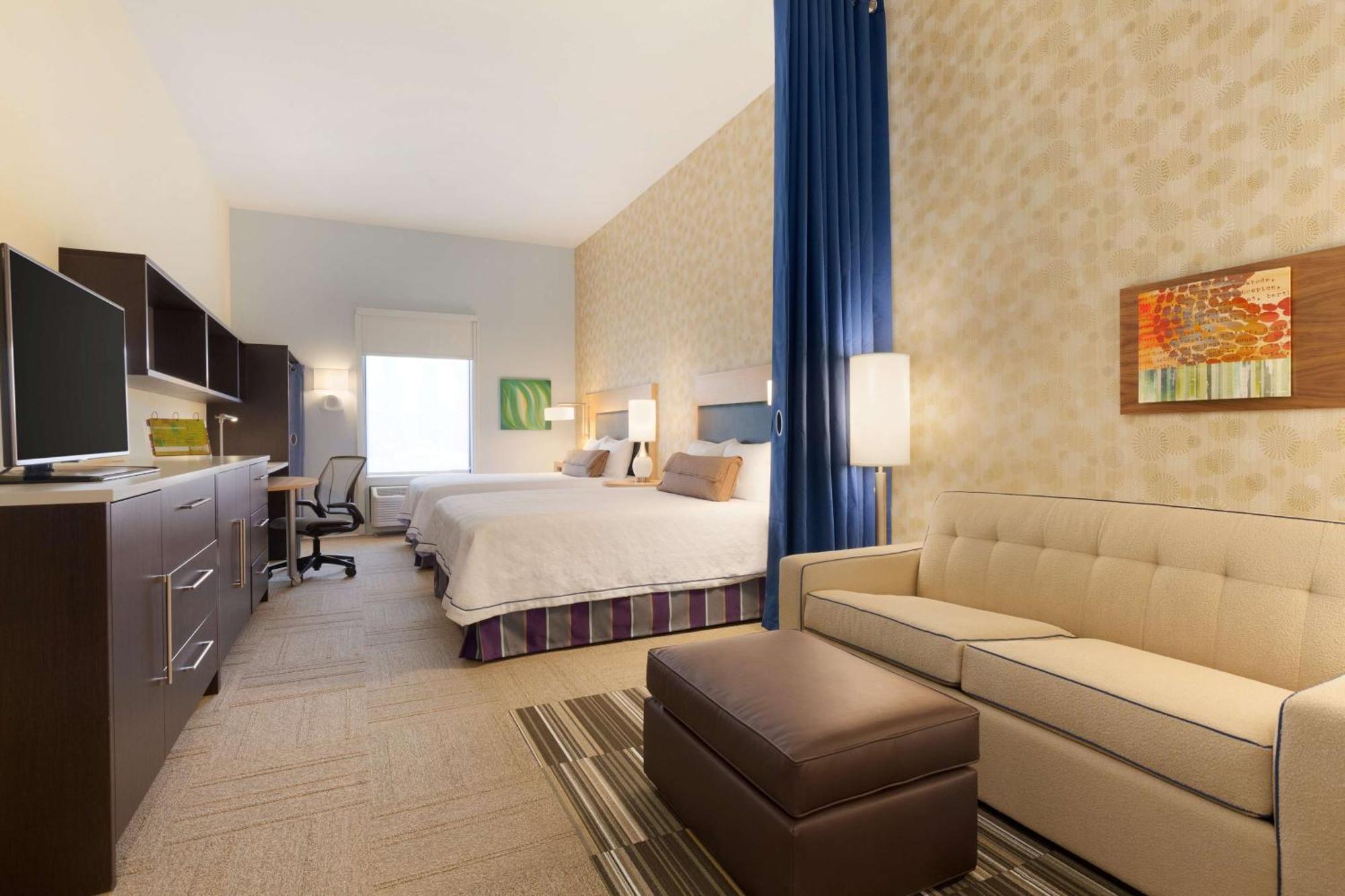 Hotel Home2 By Hilton South